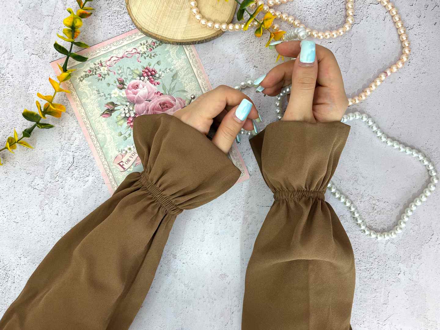 تصویر 2 از خرید و فروش عمده آستینچه زنانه | قیمت مناسب، تنوع بالا و ارسال سریع
